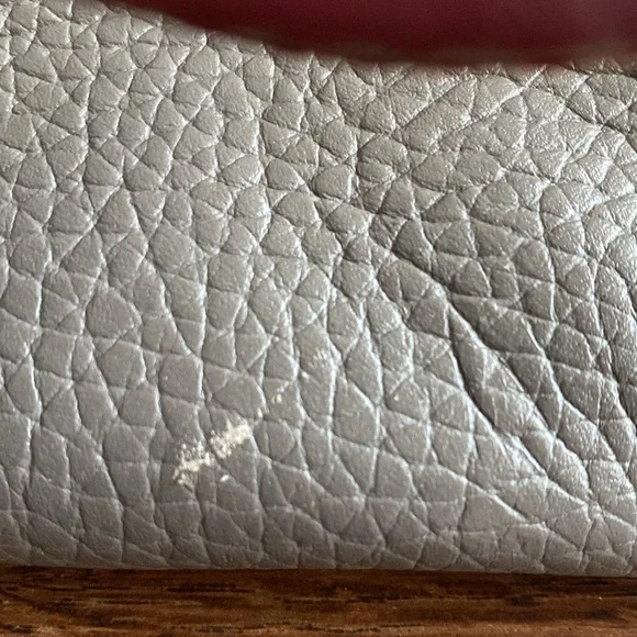 Dooney and Bourke bag - Picture 5 of 14